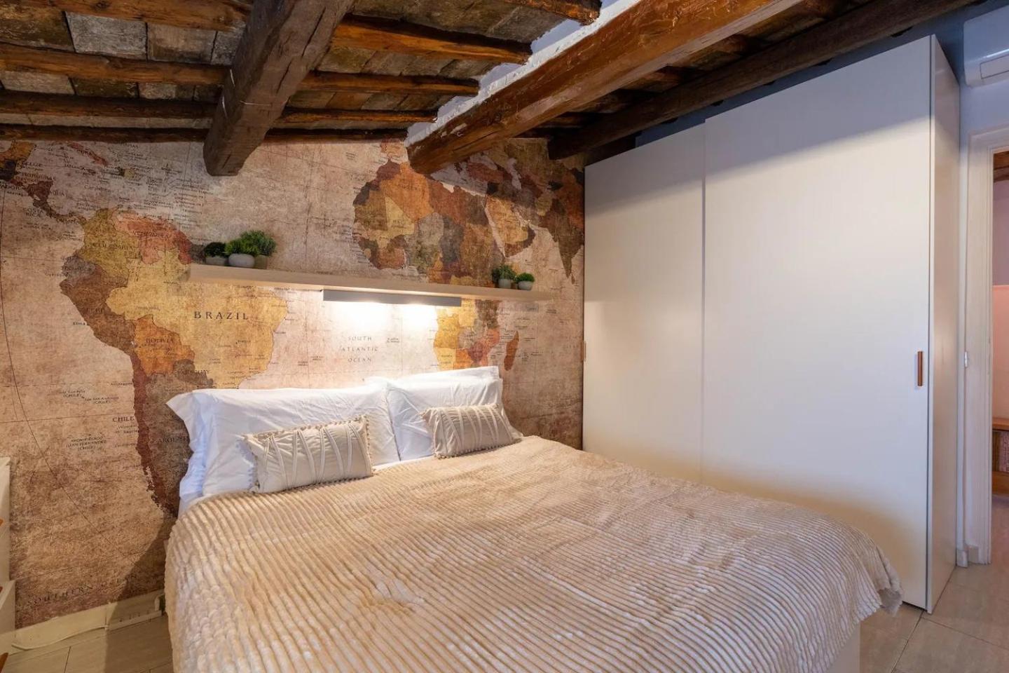 15 Min From Piazza Venezia Skyline Sanctuary In Trastevere Bagian luar foto